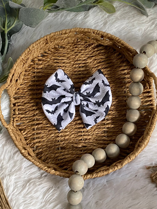 Bats 5 inch baby bows