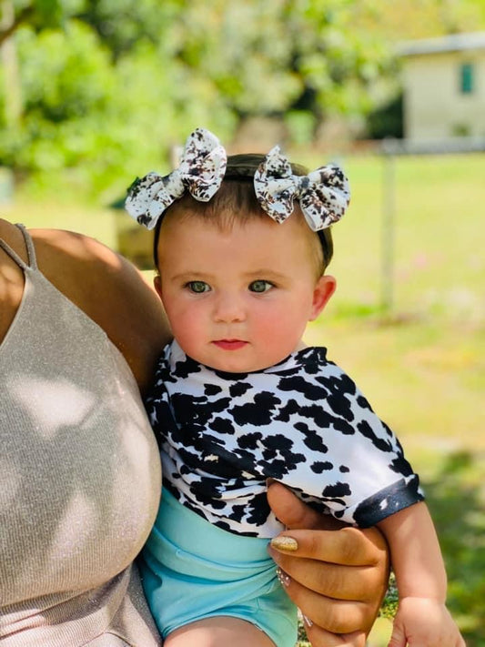 Cow Hyde 3 inch pigtails