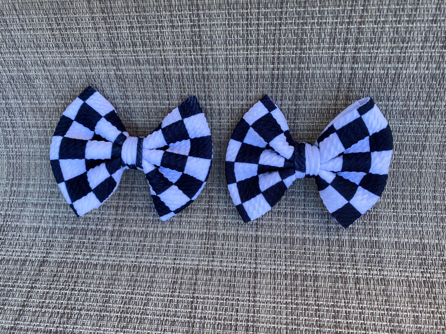 Checkered flag 3 inch pigtails